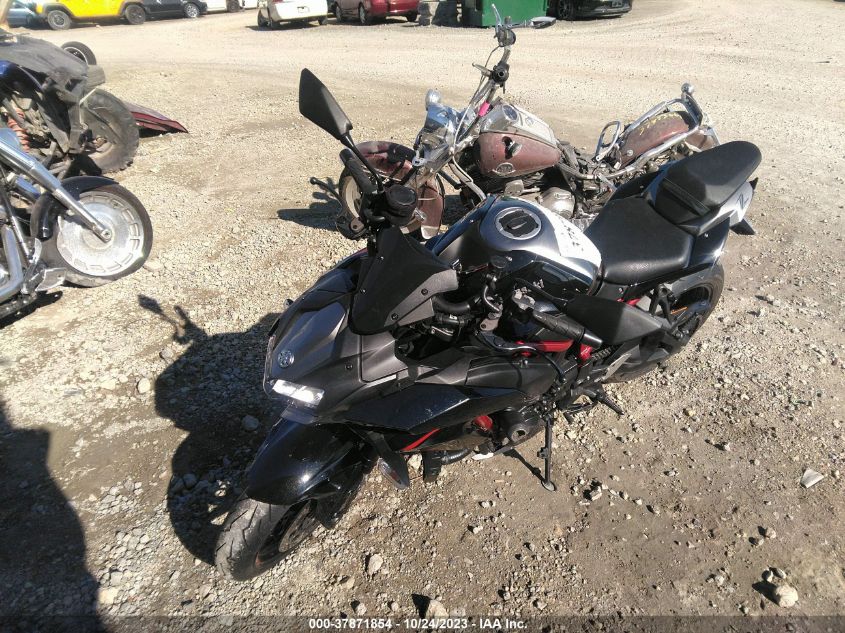 2022 KAWASAKI ZR1000 K - JKAZRCK13NA014040