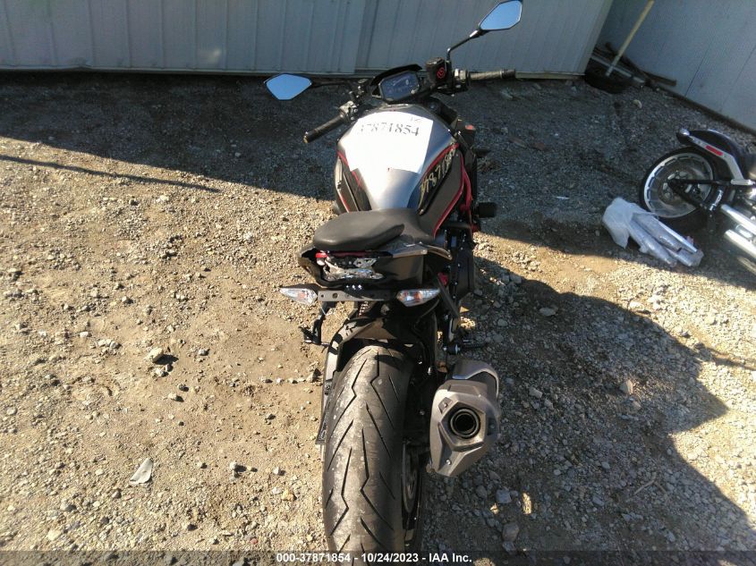 2022 KAWASAKI ZR1000 K - JKAZRCK13NA014040