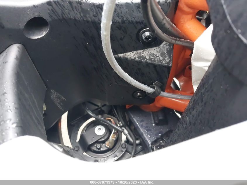 2015 KTM 1190 ADVENTURE R VBKV29402FM925281