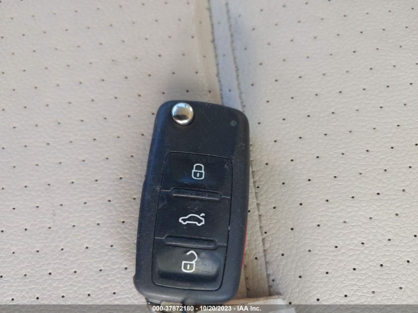 2015 VOLKSWAGEN JETTA SEDAN 2.0L TDI SE 3VWLA7AJ8FM272020
