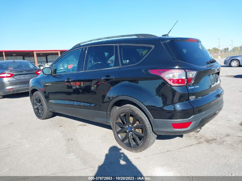 1FMCU9GDXHUC21698 2017 FORD ESCAPE, photo no. 3