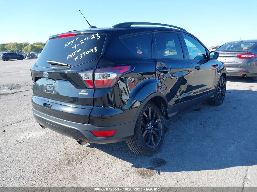 1FMCU9GDXHUC21698 2017 FORD ESCAPE, photo no. 4