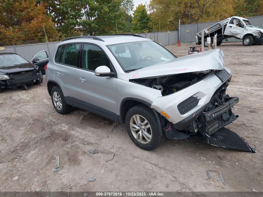 2017 VOLKSWAGEN TIGUAN - WVGBV7AX7HK007263