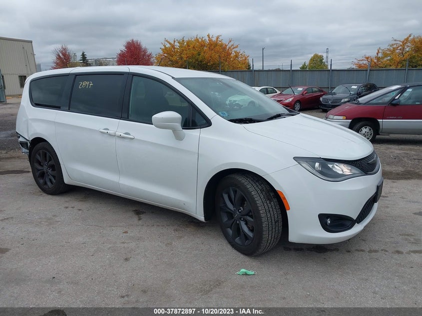 VIN 2C4RC1FG9LR183126 2020 CHRYSLER PACIFICA TOURING