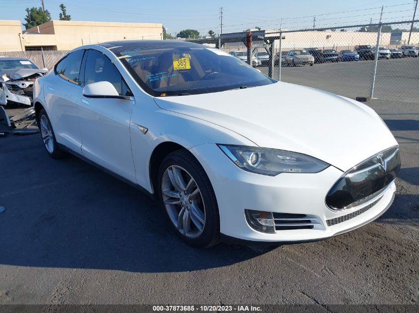 2013 TESLA MODEL S PERFORMANCE - 5YJSA1DP2DFP06252