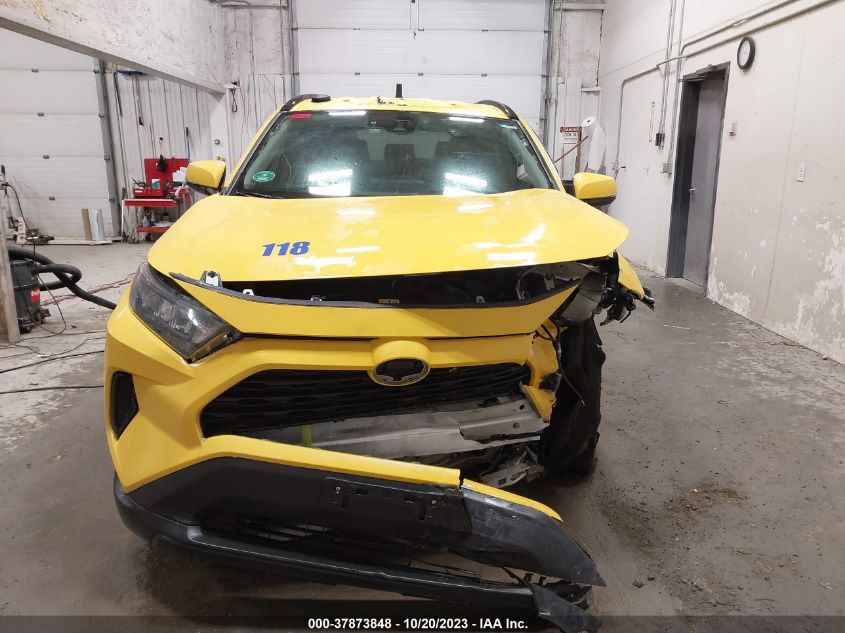 2019 TOYOTA RAV4 LE - 2T3MWRFV8KW026352