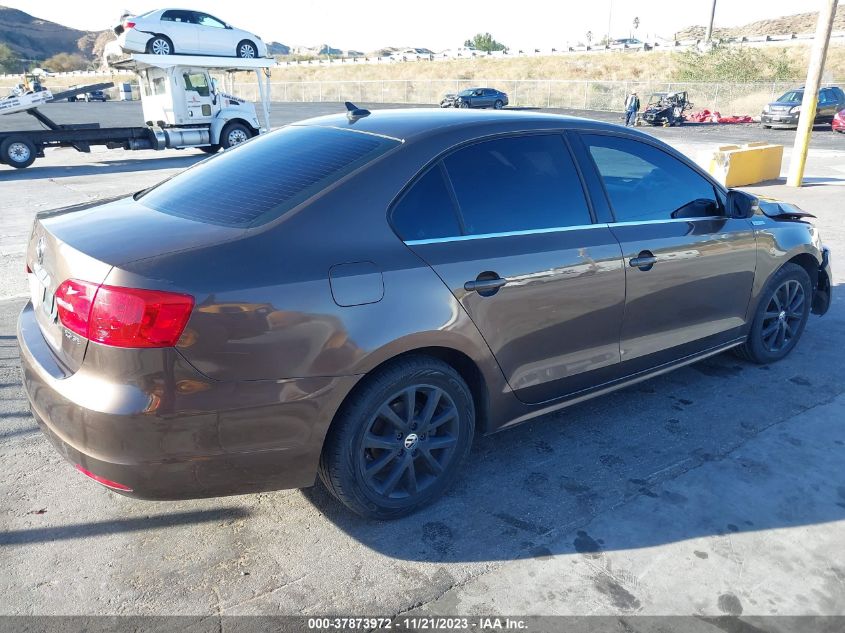 2013 VOLKSWAGEN JETTA SEDAN SE W/CONVENIENCE 3VWDX7AJXDM306815