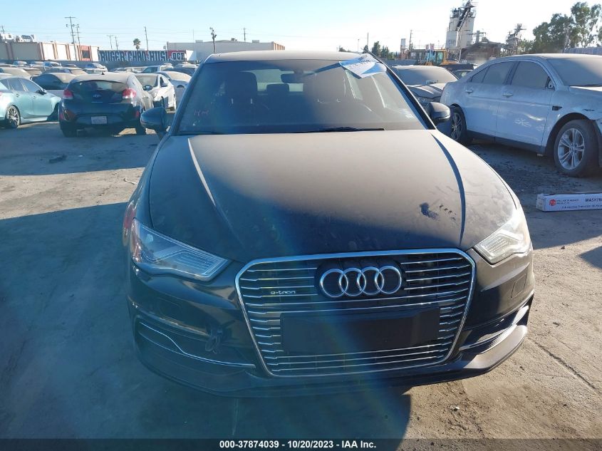 2016 AUDI A3 E-TRON PREMIUM PLUS WAUTPBFF9GA050350