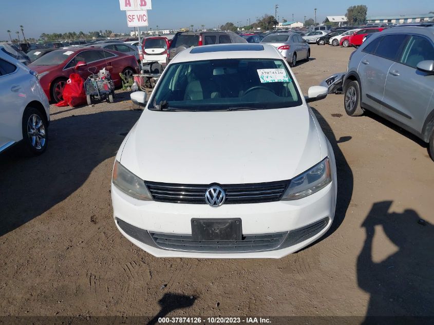 2013 VOLKSWAGEN JETTA SEDAN SE W/CONVENIENCE/SUNROOF 3VWDP7AJ9DM357352