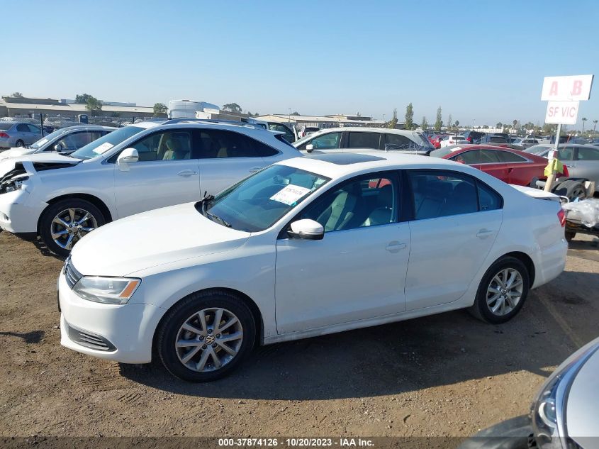 2013 VOLKSWAGEN JETTA SEDAN SE W/CONVENIENCE/SUNROOF 3VWDP7AJ9DM357352