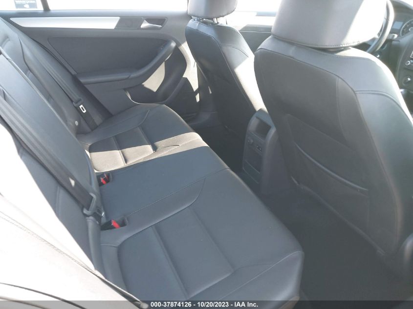 2013 VOLKSWAGEN JETTA SEDAN SE W/CONVENIENCE/SUNROOF 3VWDP7AJ9DM357352