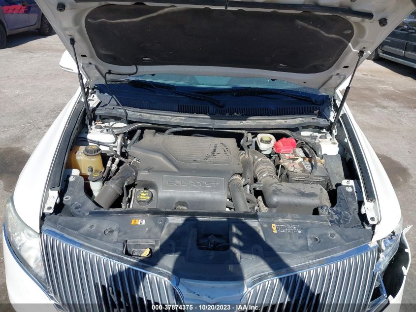 2013 LINCOLN MKT ECOBOOST - 2LMHJ5AT5DBL52758
