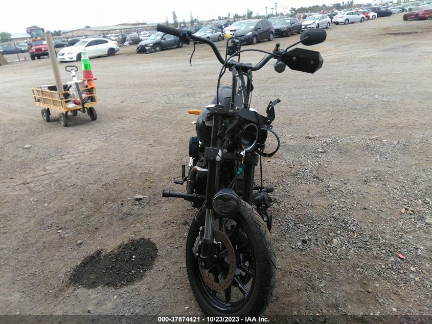 2016 HARLEY-DAVIDSON FXDLS 1HD1GS823GC316758