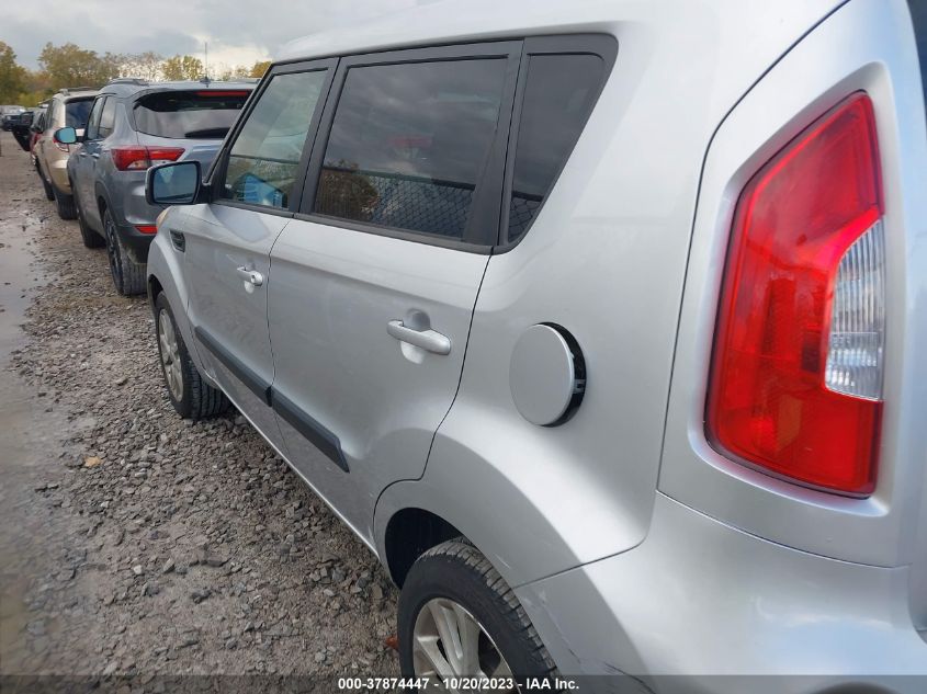 2013 KIA SOUL + - KNDJT2A61D7496689