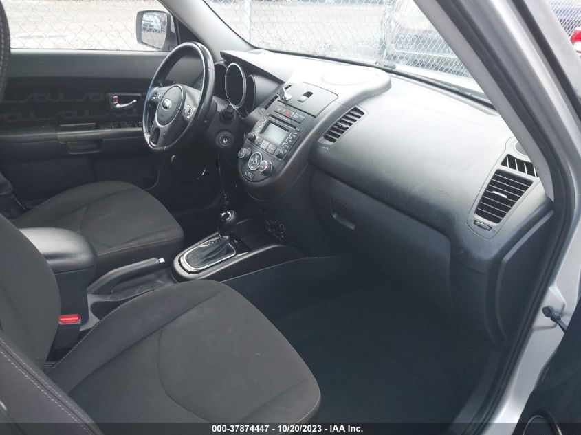 2013 KIA SOUL + - KNDJT2A61D7496689