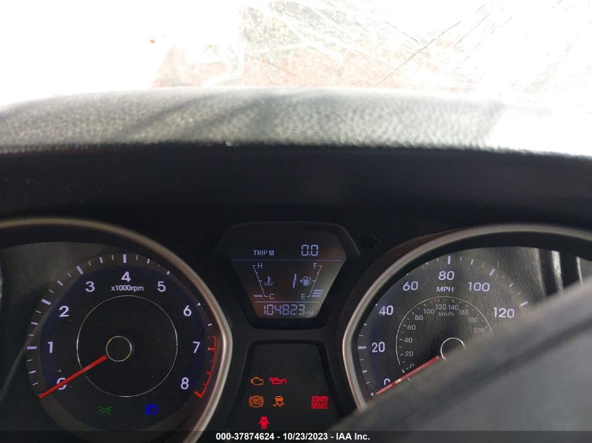 2016 HYUNDAI ELANTRA SE/SPORT/LIMITED - 5NPDH4AE9GH741899
