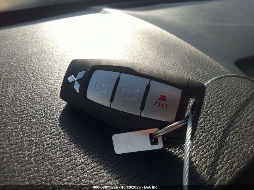 2022 MITSUBISHI OUTLANDER ES - JA4J3TA83NZ040247
