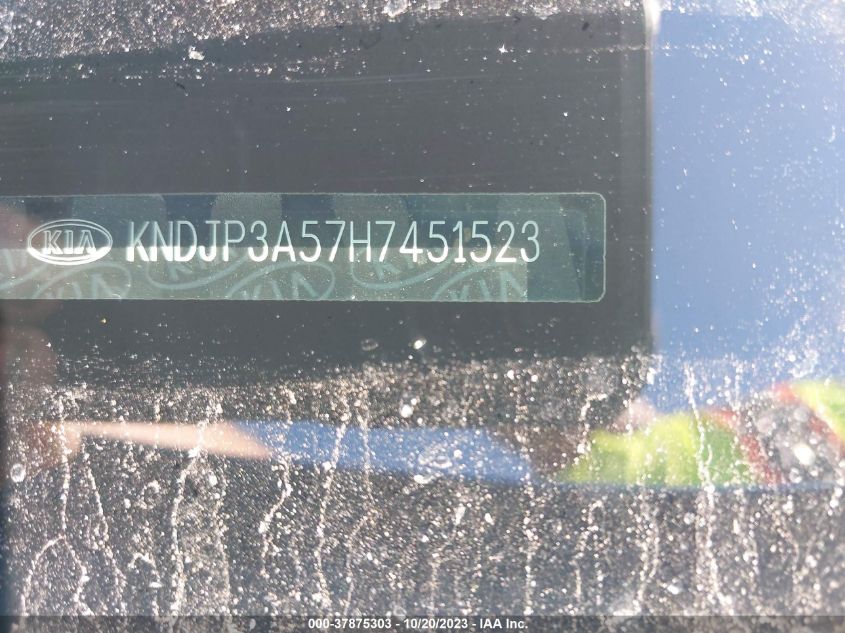 2017 KIA SOUL + - KNDJP3A57H7451523