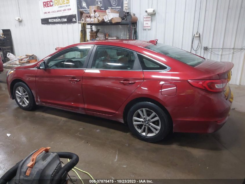 2016 HYUNDAI SONATA 2.4L SE - 5NPE24AF3GH263171