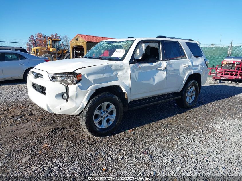 2021 TOYOTA 4RUNNER SR5 - JTEMU5JR9M5919581