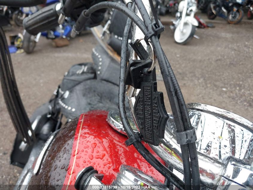 2013 HARLEY-DAVIDSON FLSTC HERITAGE SOFTAIL CLASSIC - 1HD1BWV12DB013490