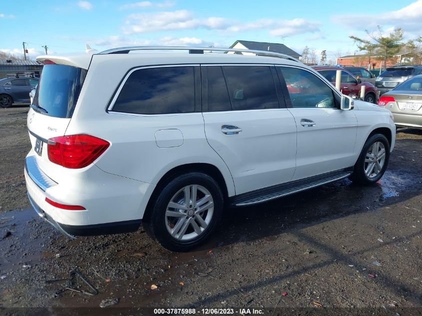2015 MERCEDES-BENZ GL-CLASS GL 450 - 4JGDF6EE5FA551899