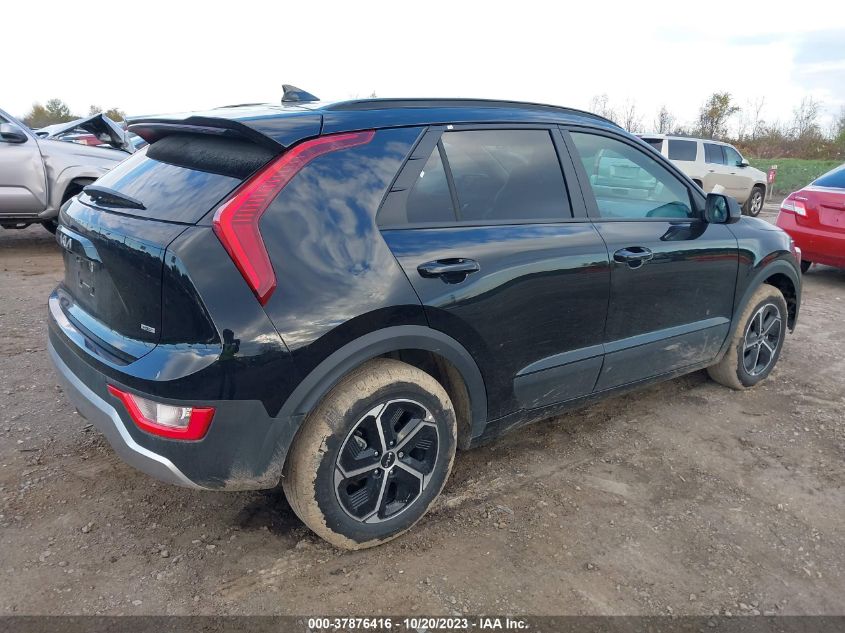 KNDCP3LE4P5090817 Kia Niro LX 4