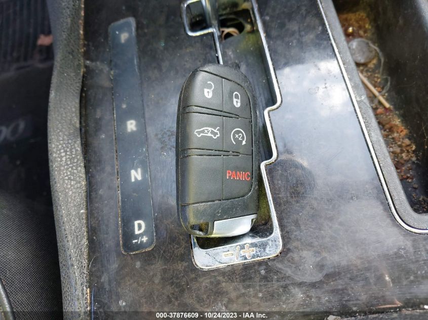2014 CHRYSLER 300C 2C3CCAET5EH105699