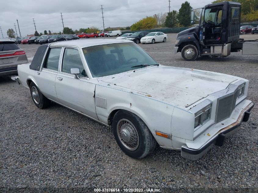 1C3XM66P9KW302952 CHRYSLER FIFTH AVENUE Photo 1