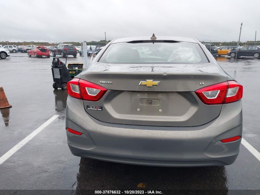 2018 CHEVROLET CRUZE LT - 1G1BE5SM7J7244673