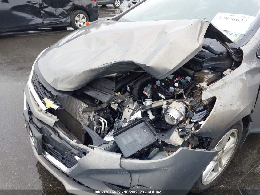 2018 CHEVROLET CRUZE LT - 1G1BE5SM7J7244673