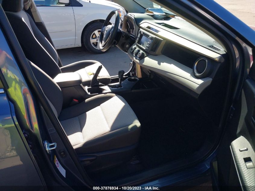 2014 TOYOTA RAV4 LE - JTMBFREV9ED073965
