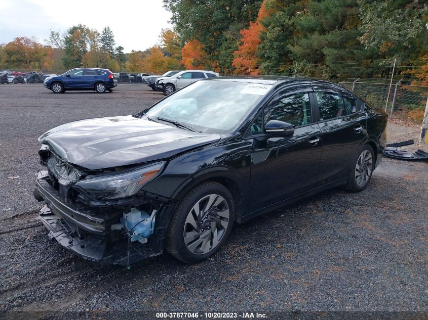 4S3BWAN63P3016938 Subaru Legacy LIMITED 2