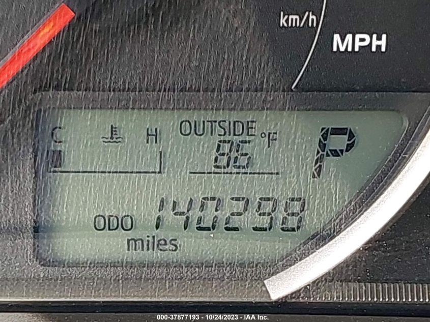 2014 TOYOTA RAV4 LE - JTMZFREVXEJ019865