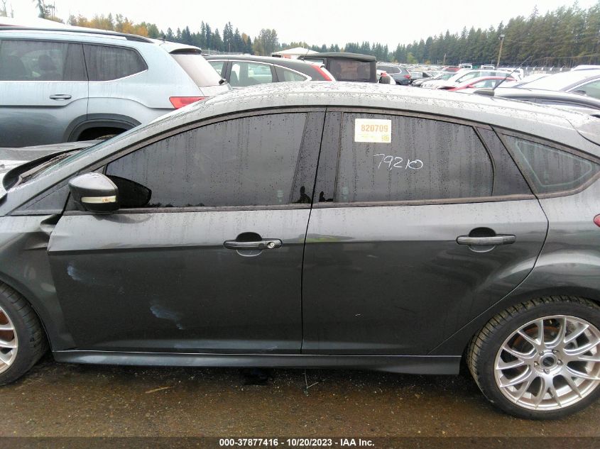2017 FORD FOCUS ST 1FADP3L97HL329478