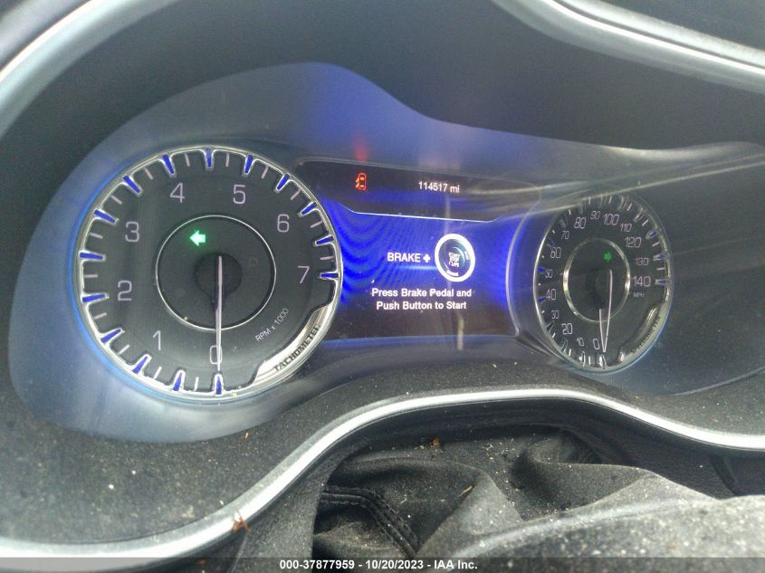 2015 CHRYSLER 200 C - 1C3CCCCB8FN619013