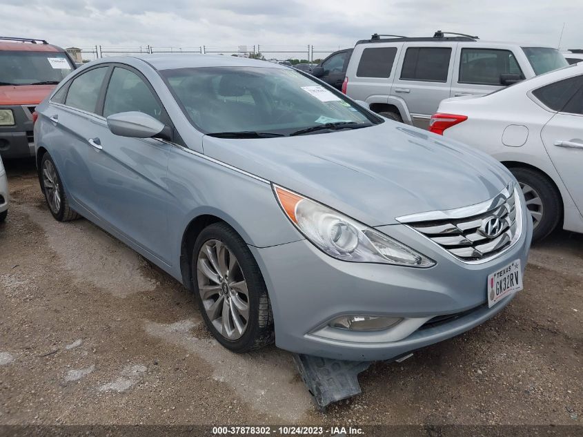 2013 HYUNDAI SONATA SE - 5NPEC4AC0DH656611