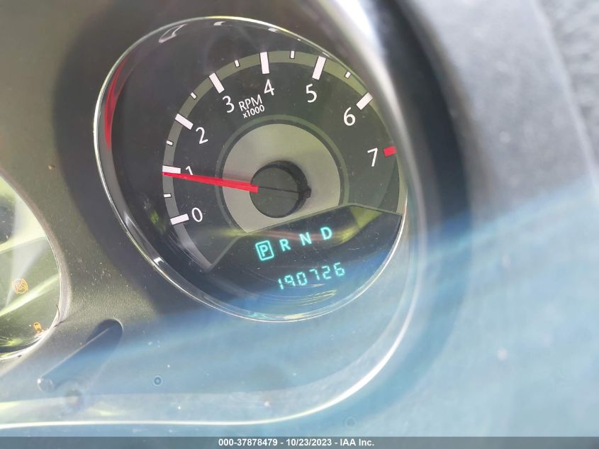 2013 CHRYSLER 200 LX - 1C3CCBAB1DN698602