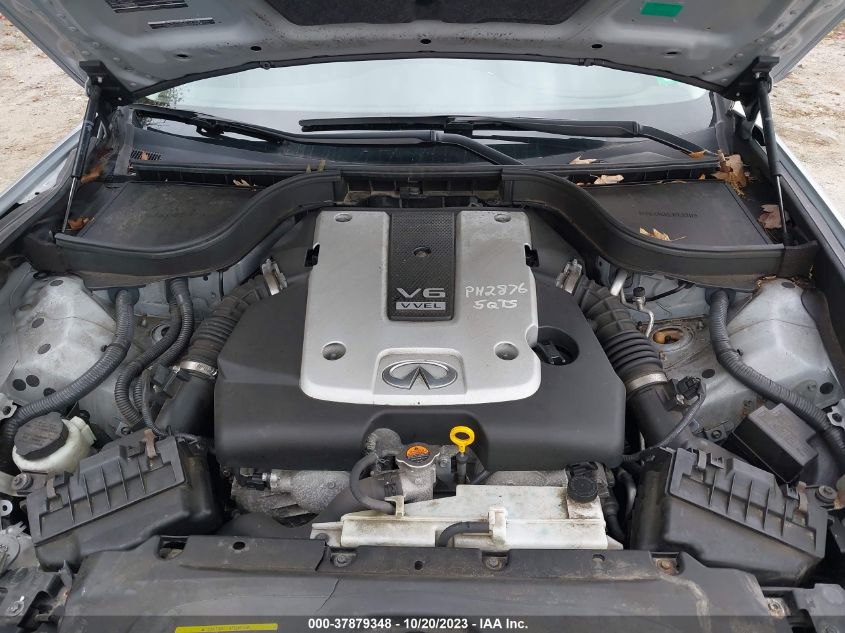 2015 INFINITI Q40 JN1CV6AR6FM520755