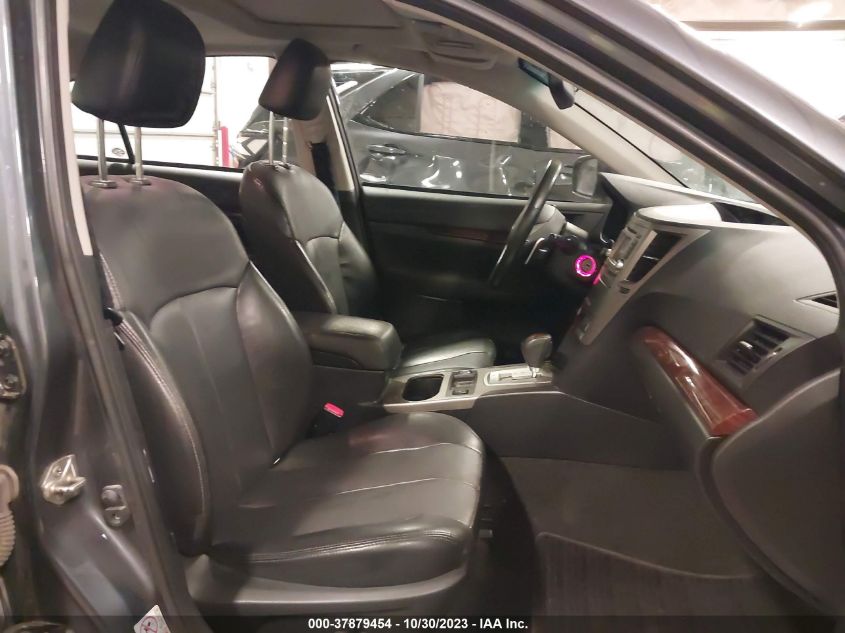 2014 SUBARU LEGACY 2.5I LIMITED - 4S3BMCL64E3037444