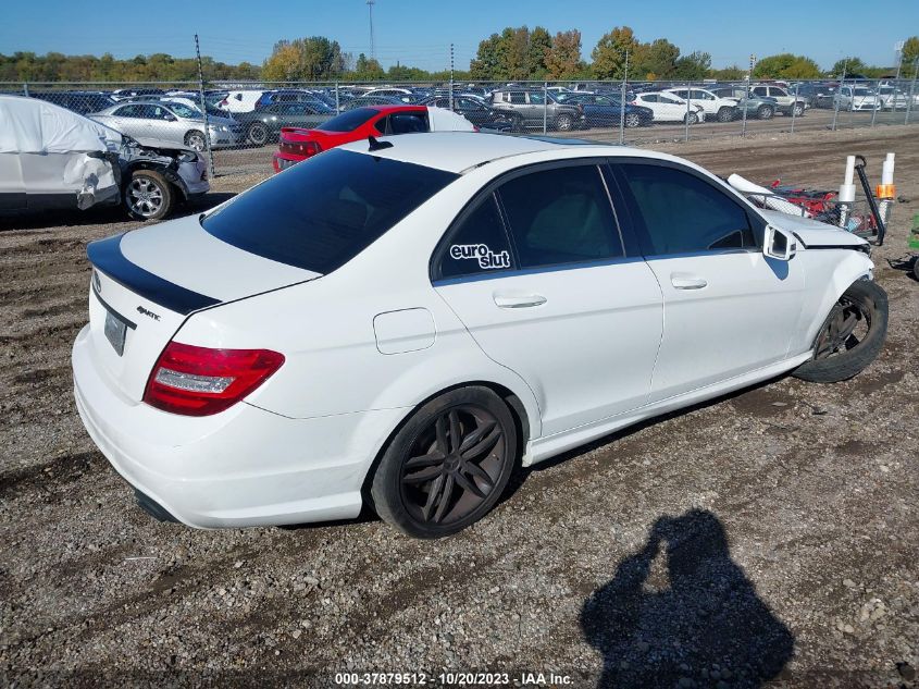 2014 MERCEDES-BENZ C 300 SPORT 4MATIC/LUXURY 4MATIC - WDDGF8AB2EA930808