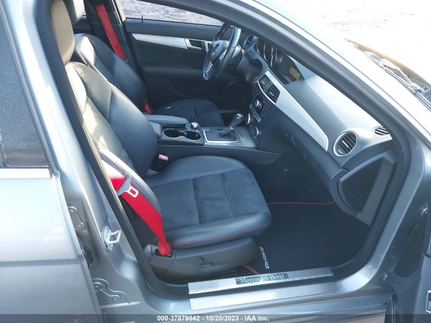 2013 MERCEDES-BENZ C-CLASS C 250 - WDDGF4HB6DR244706