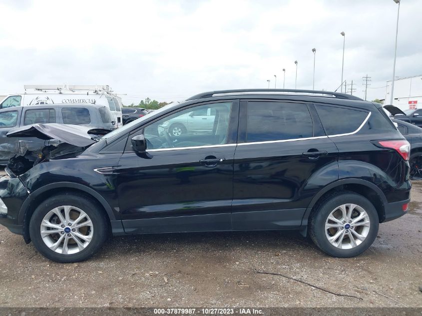 2017 FORD ESCAPE SE - 1FMCU9GD1HUC40544