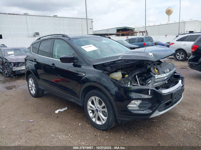 2017 FORD ESCAPE SE - 1FMCU9GD1HUC40544