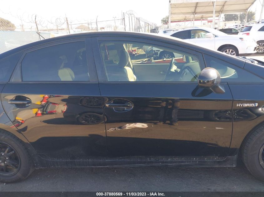 2015 TOYOTA PRIUS FOUR - JTDKN3DU2F1916190