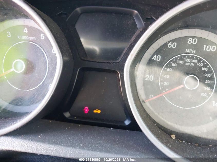 2015 HYUNDAI ELANTRA SE - KMHDH4AE9FU294555