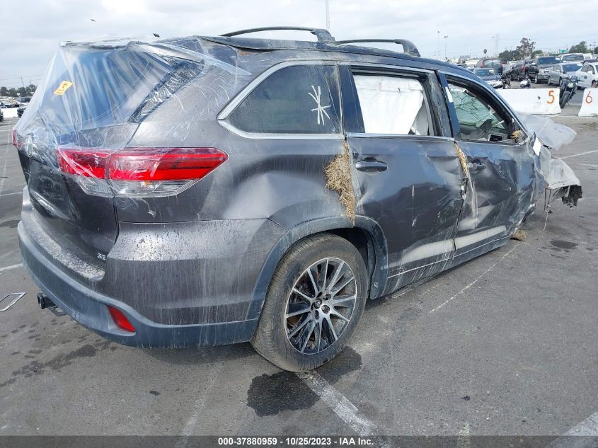 2017 TOYOTA HIGHLANDER SE/XLE - 5TDKZRFH5HS509266