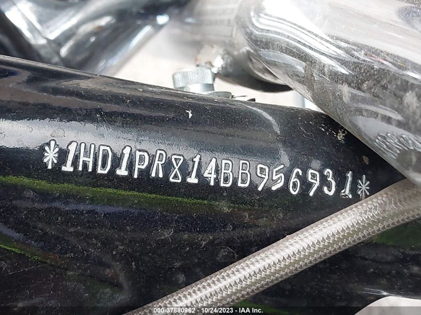 2011 HARLEY-DAVIDSON FLHTCUSE6 - 1HD1PR814BB956931