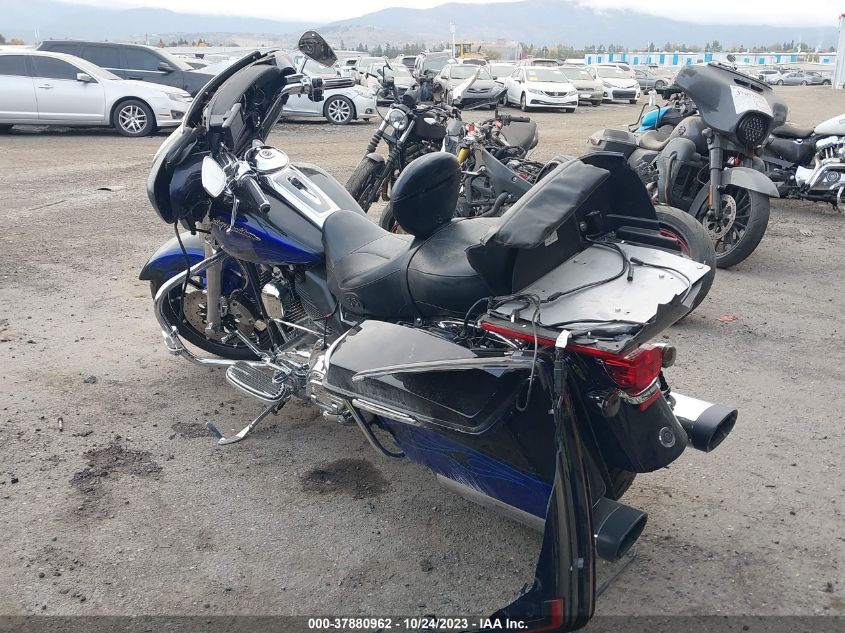 2011 HARLEY-DAVIDSON FLHTCUSE6 - 1HD1PR814BB956931