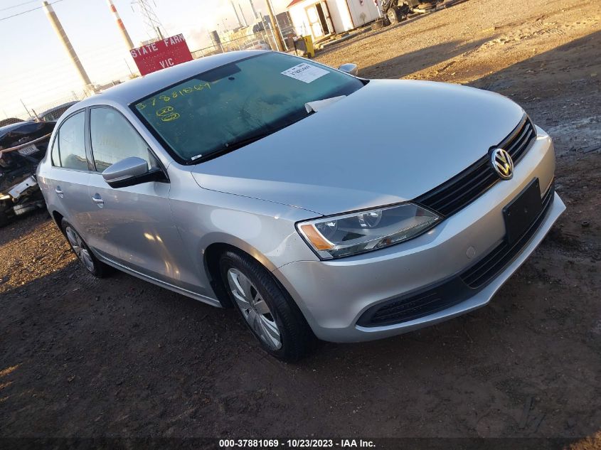 2014 VOLKSWAGEN JETTA SEDAN SE - 3VWD17AJ4EM254357